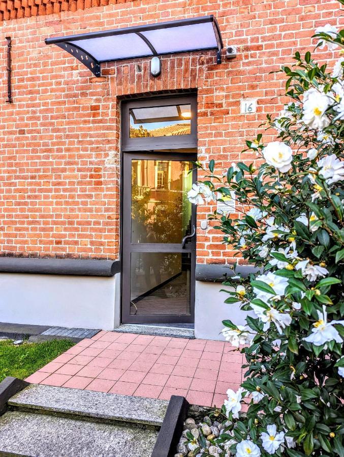 Monza Apartments Экстерьер фото